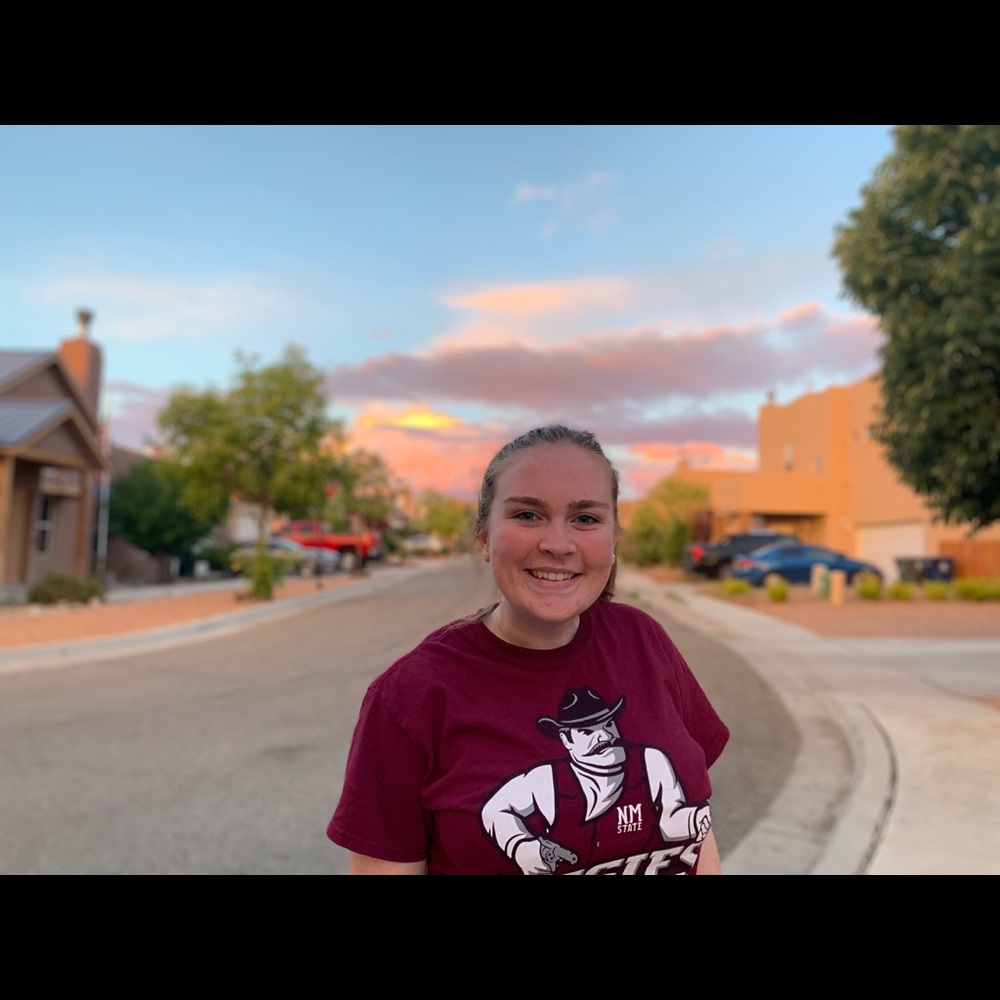 Meet your Posher, Emily